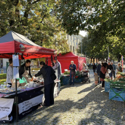 FARMÁŘSKÉ TRHY HUSOVICE